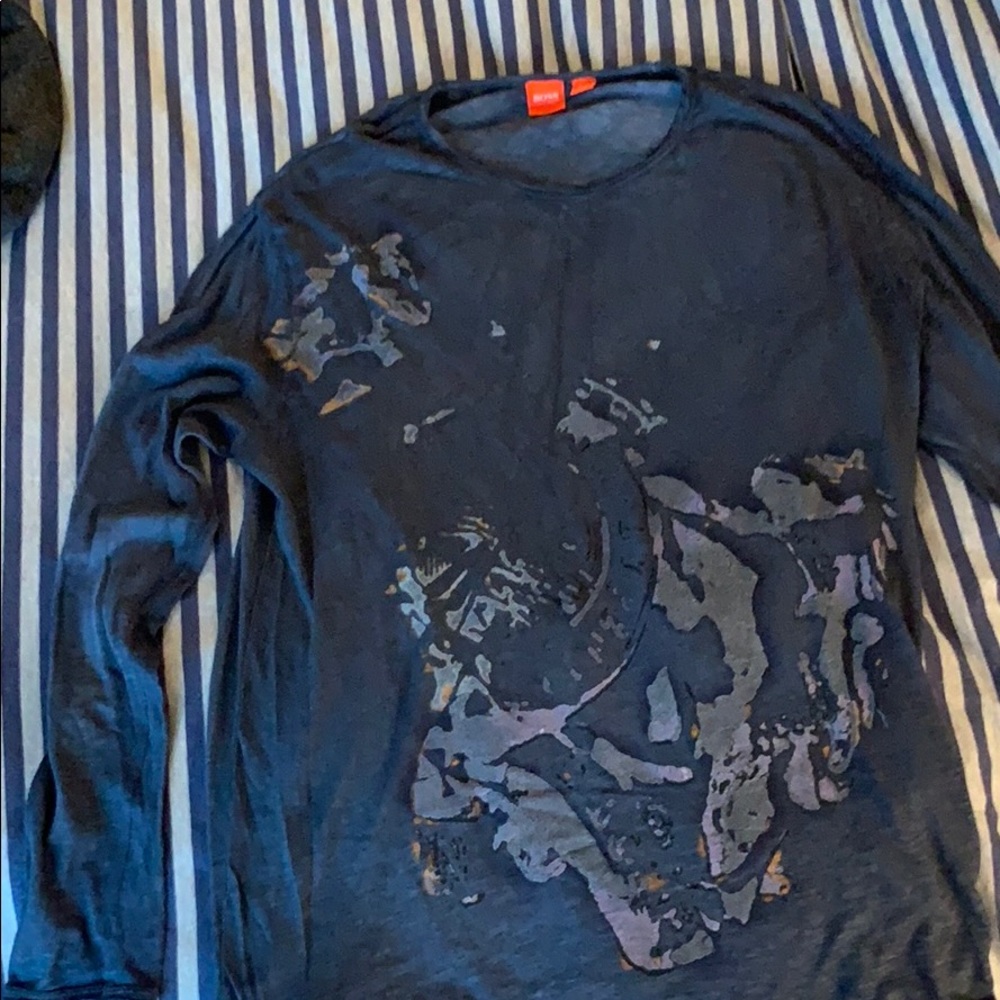 Light weight long sleeve Hugo boss T-shirt